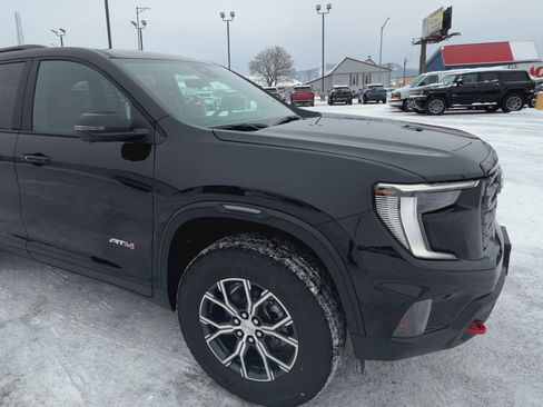 New 2026 GMC Acadia AT4 w/ Luxury Package image 2