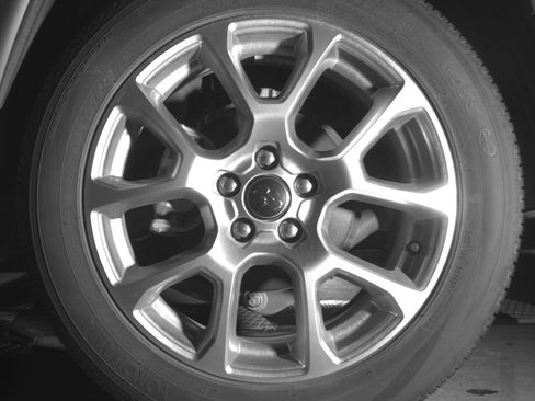 Used 2025 Jeep Compass Limited image 14