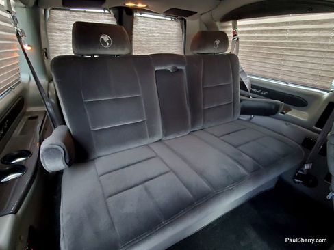 Used 2015 GMC Savana 2500 image 28