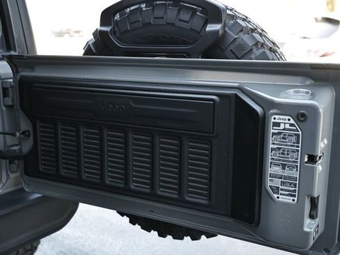 Used 2023 Jeep Wrangler Willys image 31