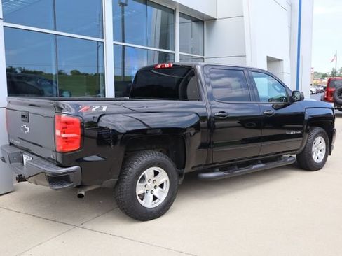 Used 2018 Chevrolet Silverado 1500 LT w/ All Star Edition AWD/4WD image 3