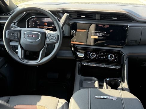 New 2026 GMC Sierra 2500 AT4 w/ AT4 Premium Plus Package image 13