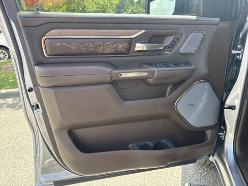 Used 2026 RAM 1500 Limited AWD/4WD image 10