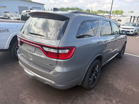 Used 2023 Dodge Durango GT AWD/4WD image 2