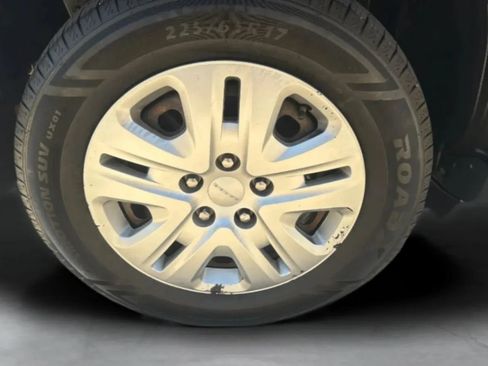 Used 2020 Dodge Journey SE w/ SE Popular Equipment Group FWD image 34