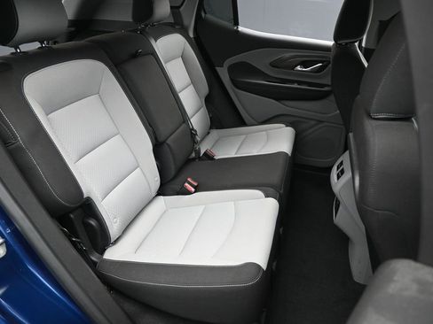 Used 2023 GMC Terrain SLE w/ Driver Convenience Package FWD image 30