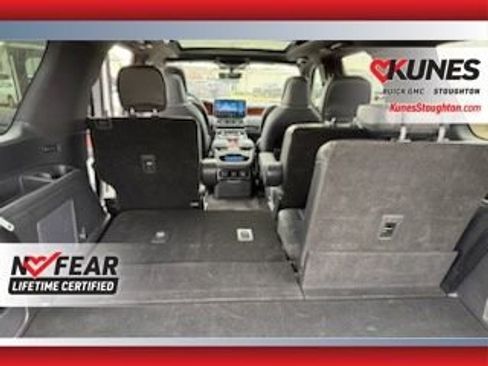 Used 2022 Lincoln Navigator Reserve AWD/4WD image 21
