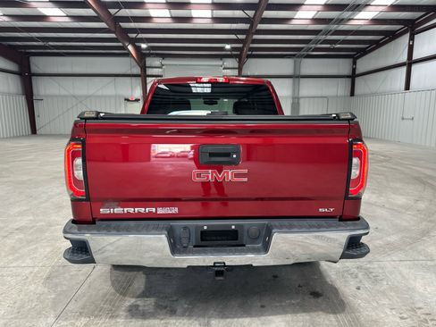 Used 2018 GMC Sierra 1500 SLT w/ SLT Premium Package image 4
