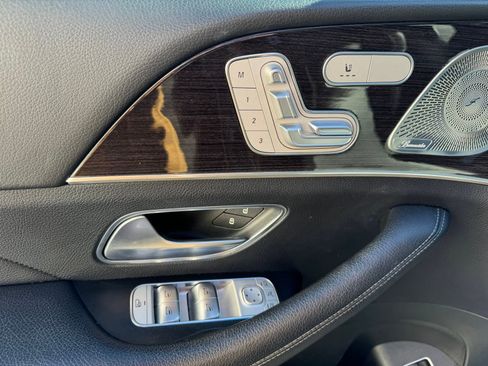 Used 2021 Mercedes-Benz GLE 350 image 5