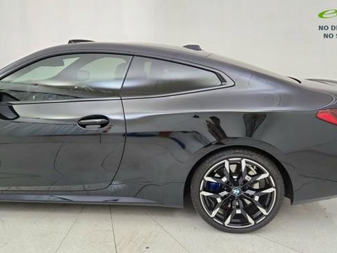 Used 2026 BMW M440i Coupe image 10