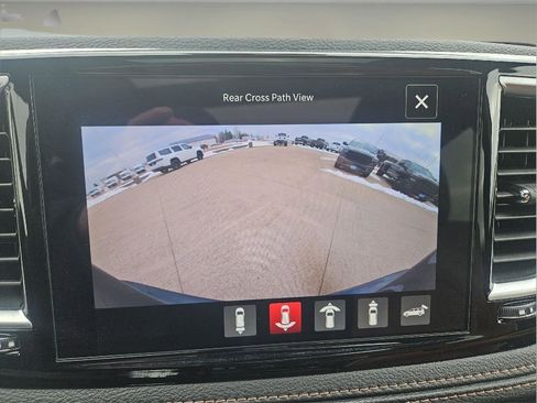 Used 2025 Chrysler Pacifica Pinnacle image 72