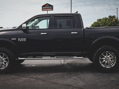 Used 2016 RAM 1500 Laramie w/ Convenience Group AWD/4WD image 20