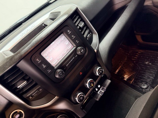 Used 2020 RAM 1500 Big Horn AWD/4WD image 30