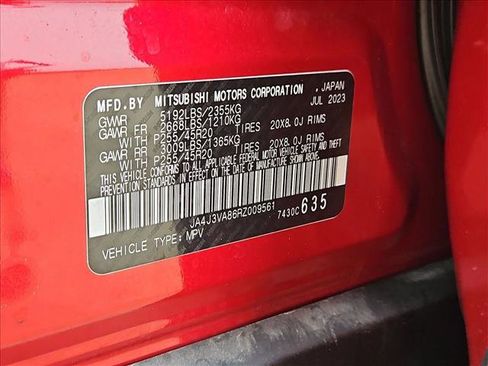 Used 2024 Mitsubishi Outlander SE image 17