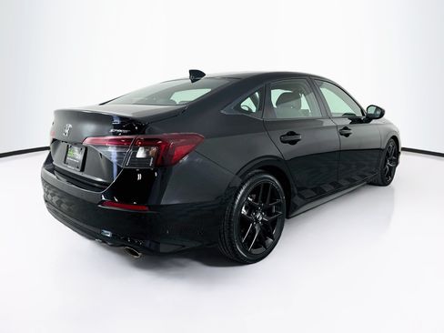 Used 2025 Honda Civic Sport image 9