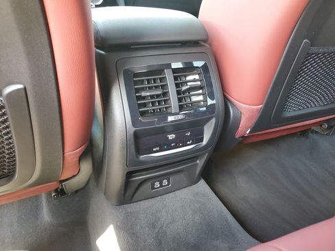 Used 2023 BMW X3 xDrive30i w/ Premium Package AWD/4WD image 27