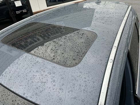 Used 2023 MAZDA CX-9 Carbon Edition image 12