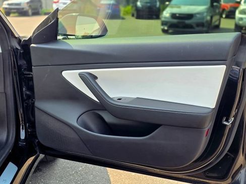 Used 2019 Tesla Model 3 RWD image 33