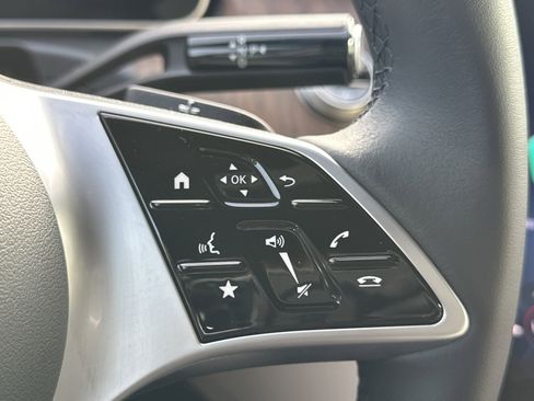 Certified 2025 Mercedes-Benz C 300 4MATIC Sedan image 19