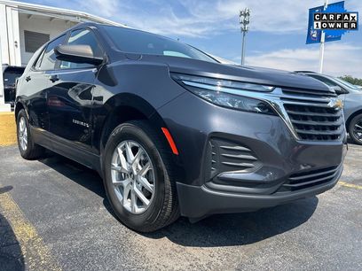 Used 2022 Chevrolet Equinox LS w/ LS Convenience Package