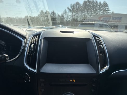 Used 2019 Ford Edge ST w/ Convenience Package AWD/4WD image 22