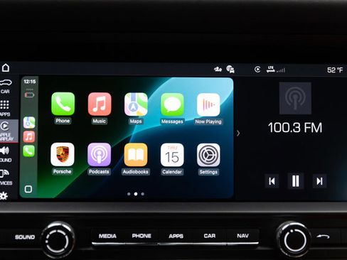 Used 2021 Porsche Macan Turbo w/ Premium Package Plus (PF0) image 88