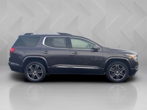 Used 2019 GMC Acadia Denali w/ Technology Package image 4