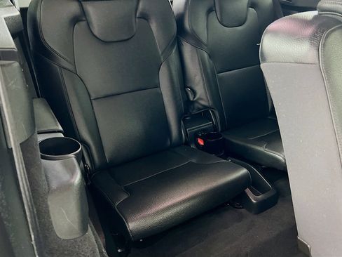 Used 2020 Volvo XC90 T6 Momentum image 22