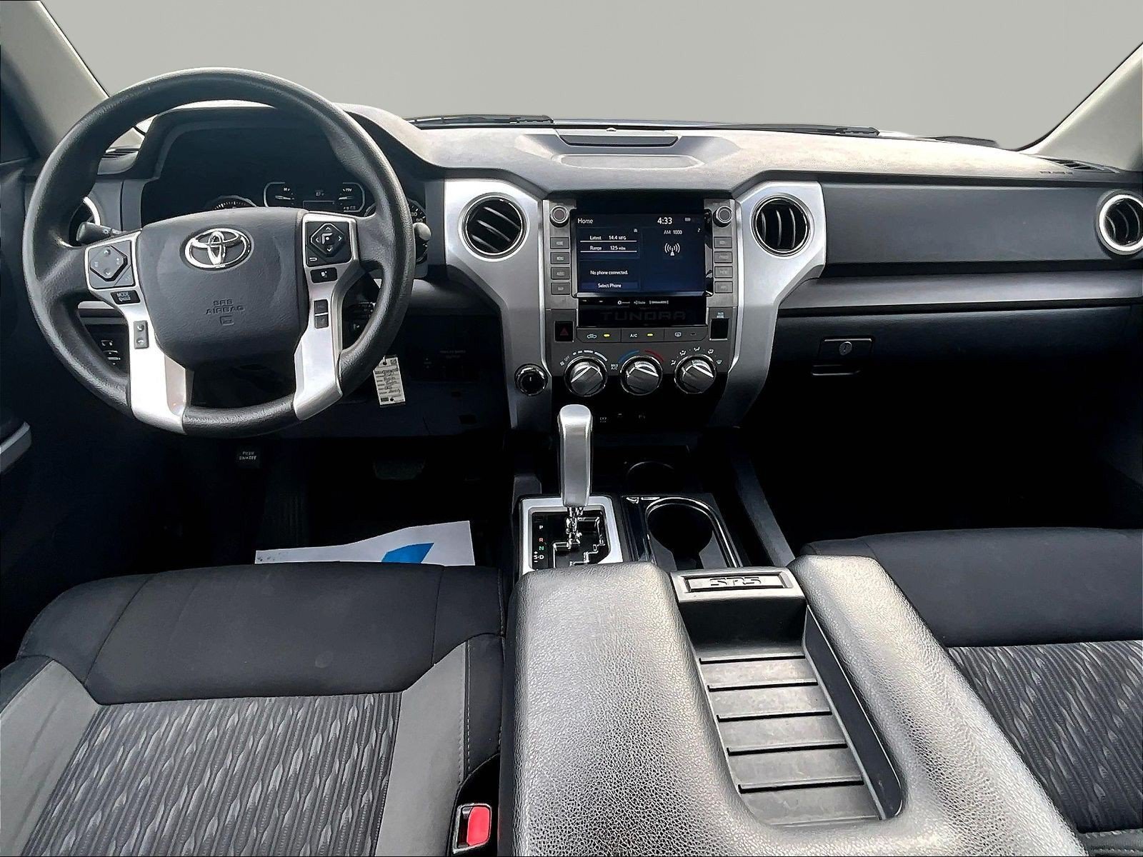 Used 2020 Toyota Tundra SR5 w/ SR5 Convenience Package AWD/4WD image 8