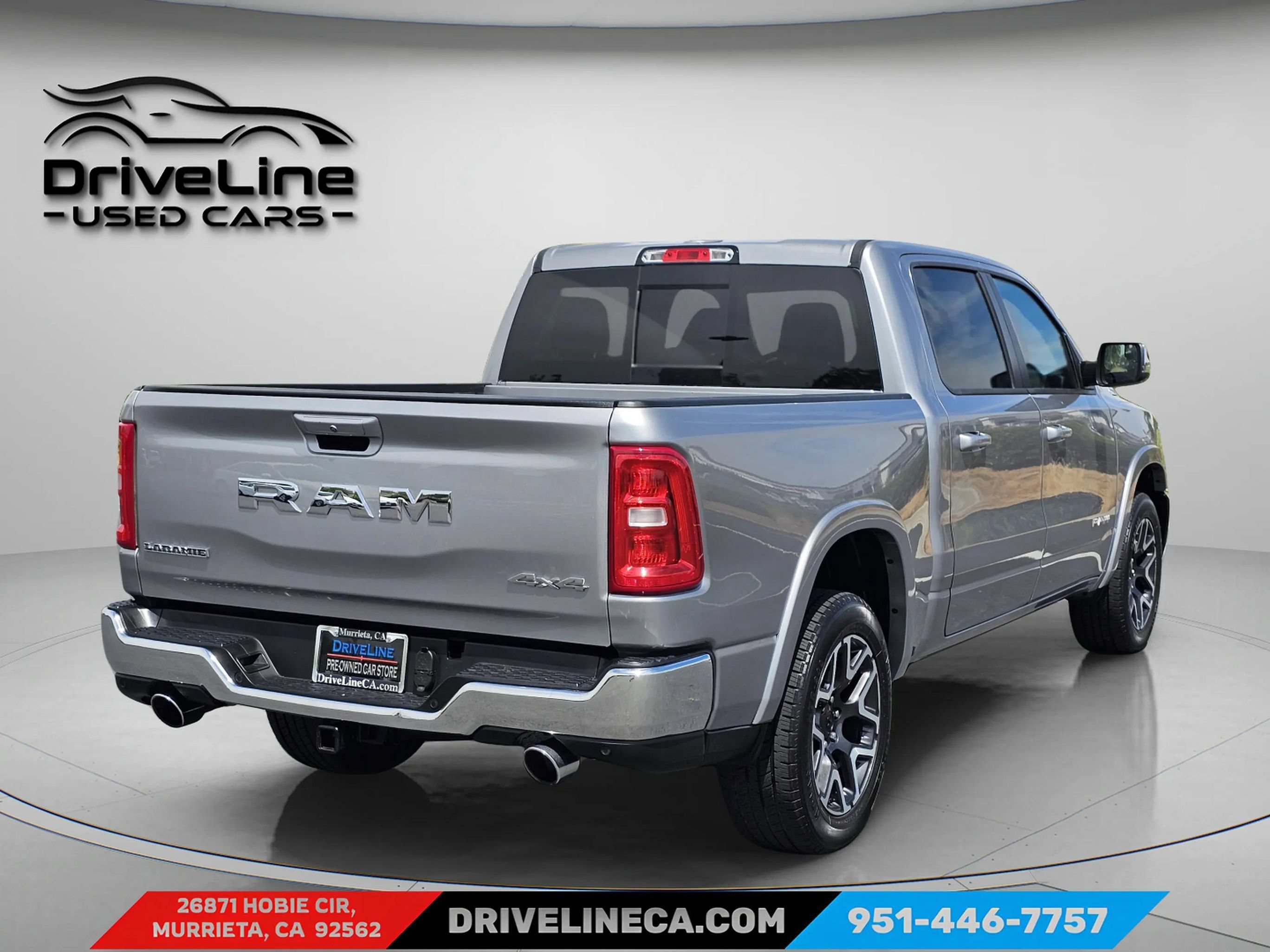 Used 2025 RAM 1500 Laramie AWD/4WD image 12