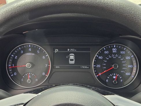 Used 2024 Kia Forte LXS w/ LXS Technology Package FWD image 23