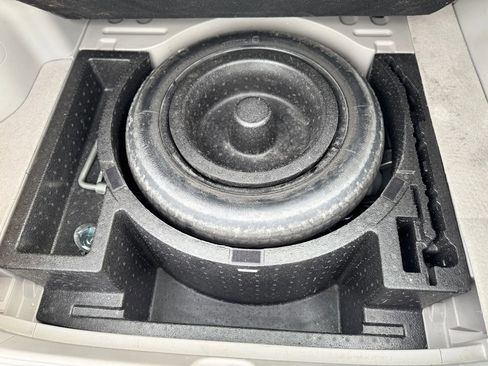 Used 2013 Honda Insight EX image 20