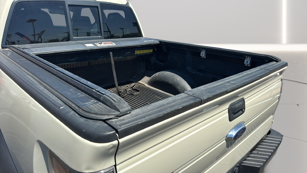 Used 2013 Ford F150 Raptor w/ Luxury Equipment Group AWD/4WD image 32