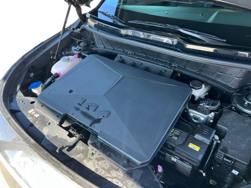 Used 2024 Kia Niro Wind image 13