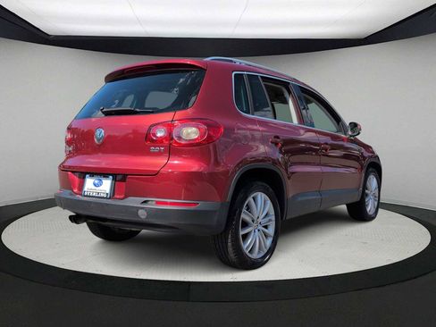 Used 2009 Volkswagen Tiguan SE FWD image 8