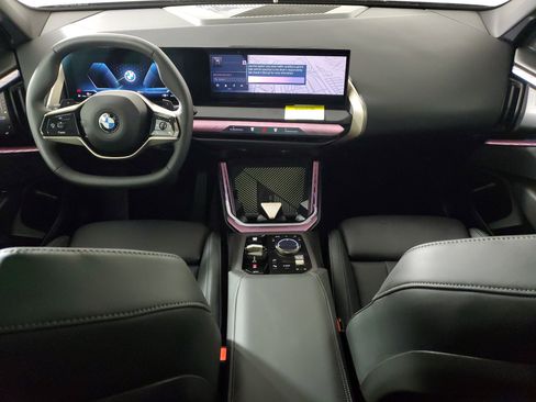 Used 2025 BMW X3 xDrive30i w/ Convenience Package image 11