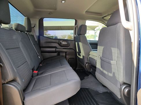Certified 2023 Chevrolet Silverado 1500 Custom image 27