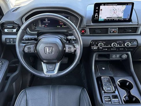 Used 2023 Honda Pilot Elite image 10