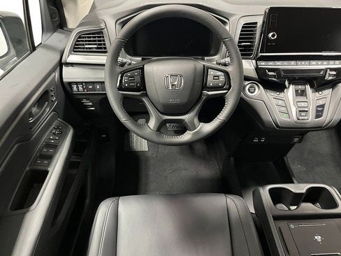 New 2026 Honda Odyssey EX-L image 25