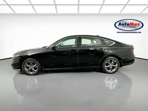Used 2023 Honda Accord EX image 9