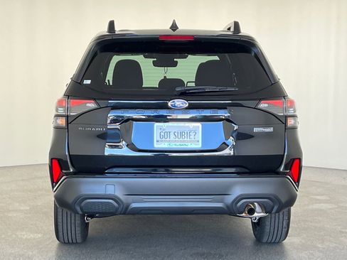New 2026 Subaru Forester Premium AWD/4WD image 5