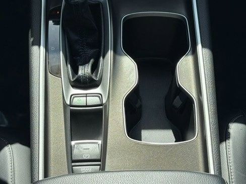 Used 2018 Honda Accord Sport image 20