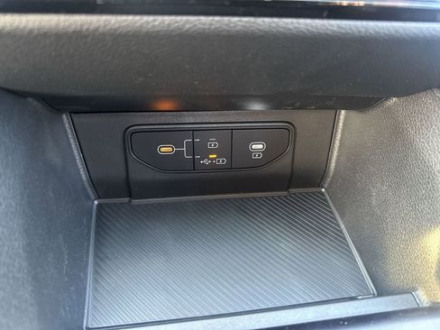 New 2026 Kia Sportage LX FWD image 29