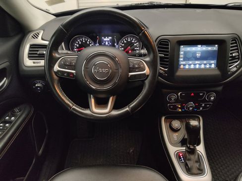 Used 2019 Jeep Compass Latitude w/ Cold Weather Group AWD/4WD image 22