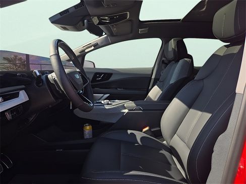 New 2025 Cadillac Optiq Sport 1 image 21