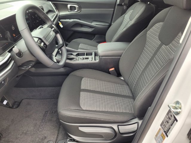 New 2026 Kia Sorento LX FWD image 7