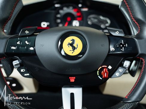 Used 2024 Ferrari Purosangue AWD/4WD image 18