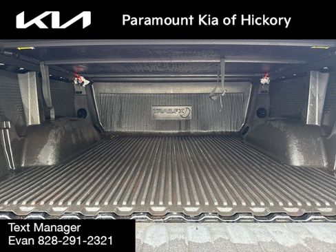 Used 2022 Chevrolet Silverado 1500 LT image 11