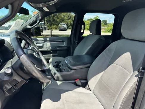 Used 2022 RAM 2500 Big Horn AWD/4WD image 4
