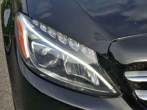 Used 2015 Mercedes-Benz C 300 4MATIC Sedan image 9